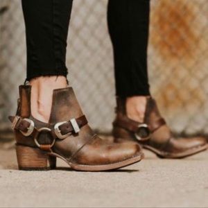 Freebird Truce Size 8